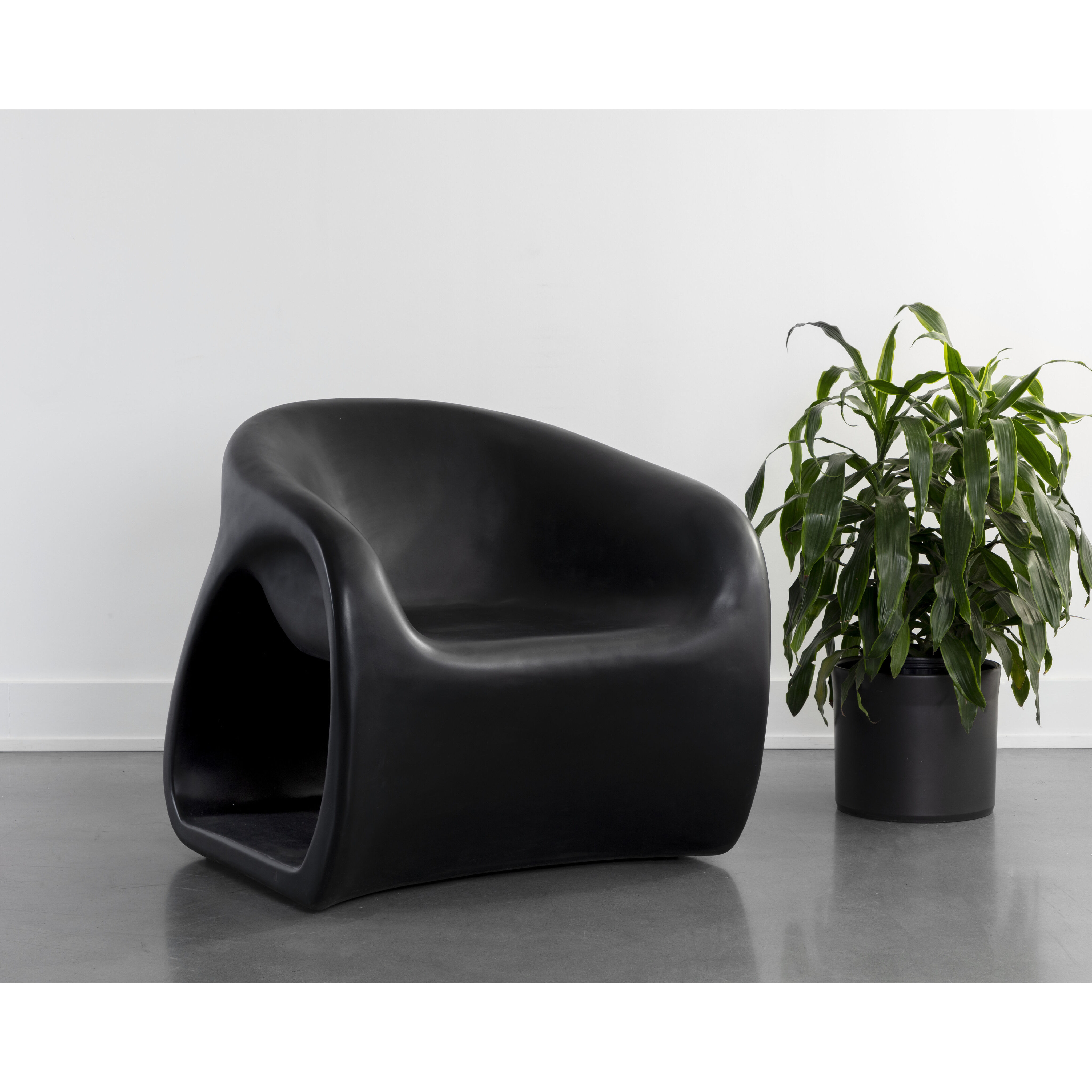 Orson Black Outdoor Lounge Chair